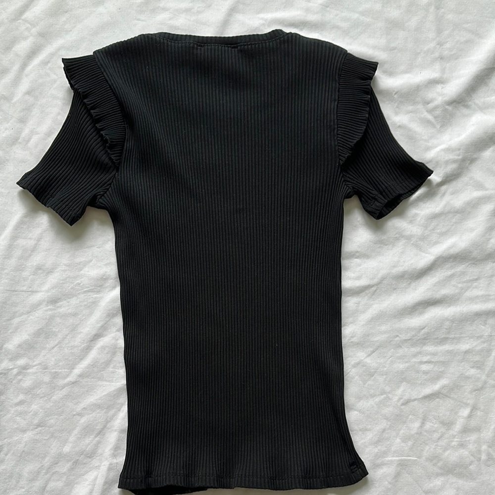 Zara Black Ruffled Sleeve Ribbed Top - Picture 4 of 7